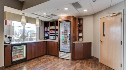 Holiday Inn Express and Suites St. Cloud by IHG Holiday Inn Express and Suites St. Cloud by IHG