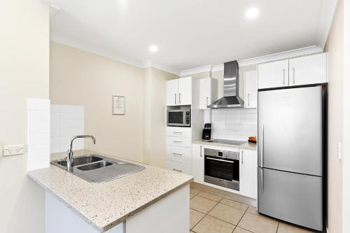 Macquarie Waters Boutique Apartment Hotel Room Type - One-Bedroom Apartment with Spa Bath