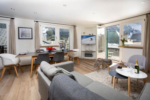 Le Panoramic Mont Blanc Apartment - Chamonix All Year - Location saisonnière - Chamonix-Mont-Blanc