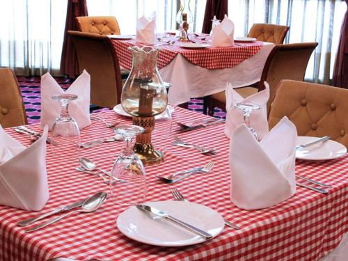 Ресторант, Oriental Palace Hotel in Манама