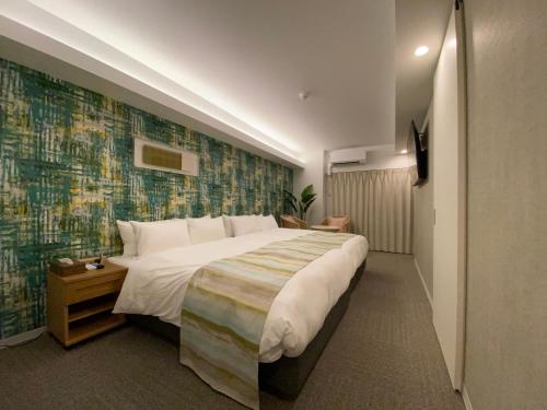 Superior Double Room with Two Double Beds image 7