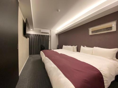Deluxe Double Room with Two Double Beds image 3