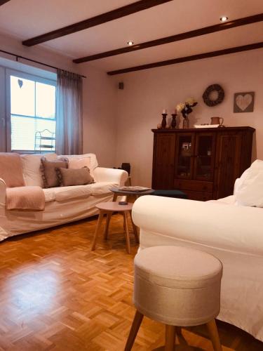 B&B Hanstedt - Ferienwohnung Jette mit Wallbox - Bed and Breakfast Hanstedt