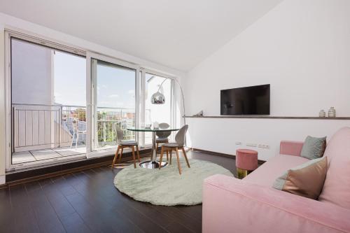 Deluxe Studio with Terrace room in RAFAEL KAISER - Premium Apartments - Contactless Check-In