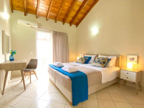 Villa Mandola Sidari with private pool - main image