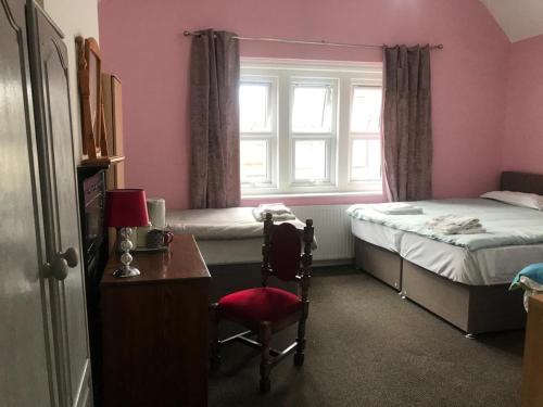 Hostel in Hounslow 