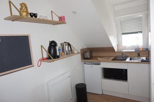 L'Essentiel, studio cosy, quartier Anatole France, CHU in Nord Saint-Martin