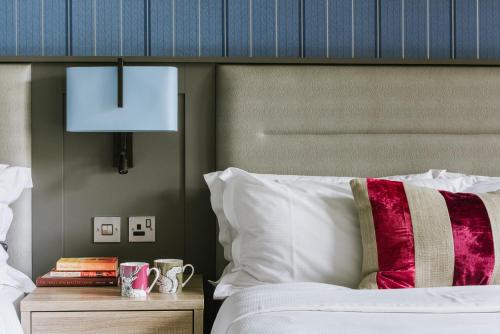Pendley Manor Room Type - Family Room