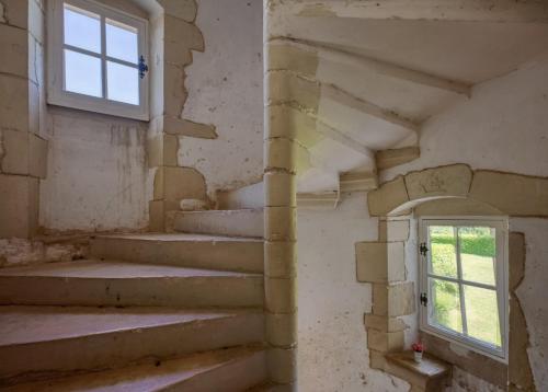 Instalaciones, Le Castel in Madeleine-Saint-Leonard