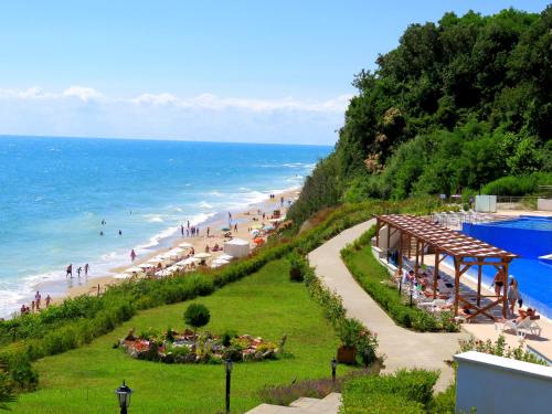 Бяла Виста Клиф - Byala Vista Cliff, Byala (photo 8)