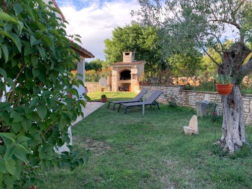 Iekārtas, Apartments & Room Piutti in Bale