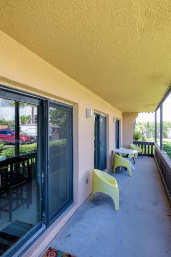 Tiki 121 - image 6