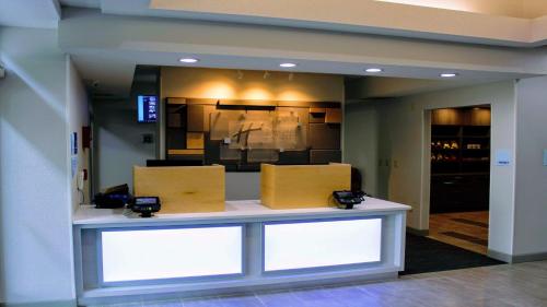 Holiday Inn Express & Suites - Enterprise an IHG Hotel - main image
