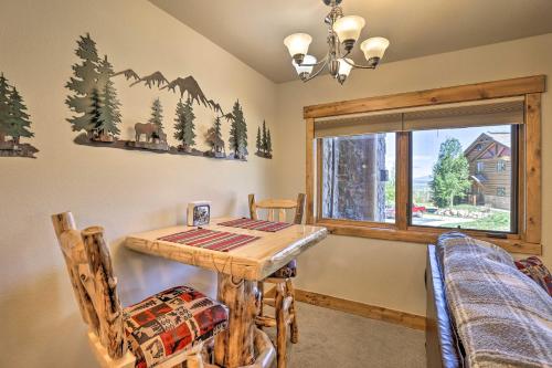Peaceful Fraser Condo with Patio - by Hiking Trails! in Fraser, USA