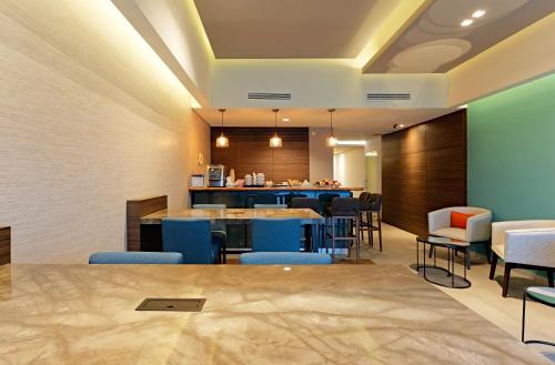 257243147 Holiday Inn Express Villahermosa by IHG