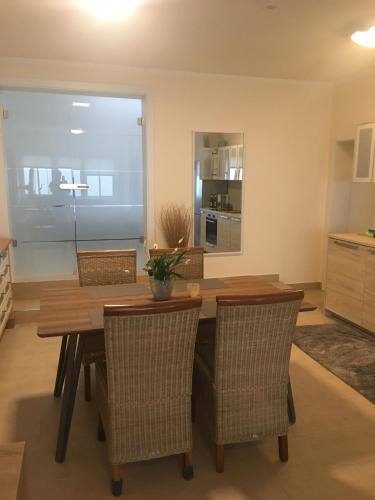 Fewo31, exklusive Apartments, 2 Minuten vom Strand und Alten Strom, Warnemünde (zdjęcie 9)