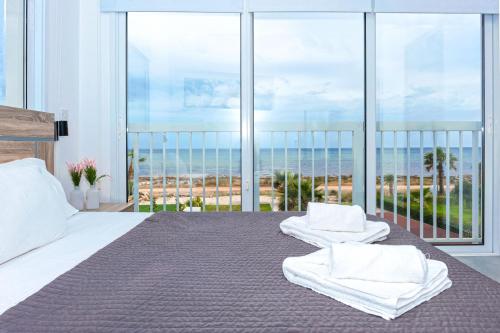 Villa Ivory - Seafront in 索蒂拉