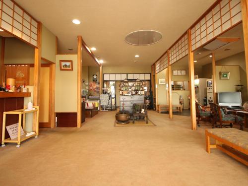 Lobby, Suehirokan in Tagami