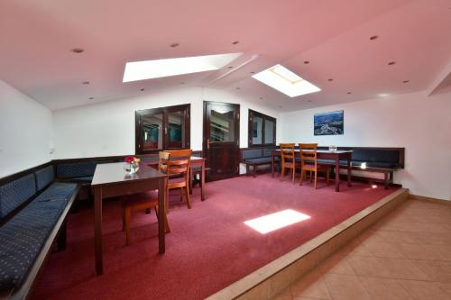 Pension Tenis - Centrum - image 8