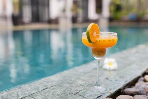The Bali Bubble, Sanur