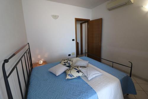 Holiday House vanessa In The Otranto City Center Salento Ideal For 5 People - image 7