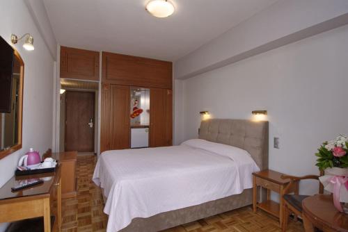 Hotel Nefeli - image 10