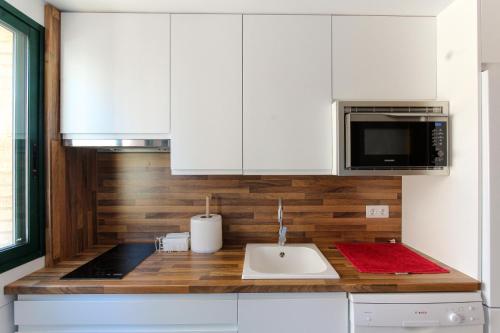 Three-Bedroom Apartment image 1