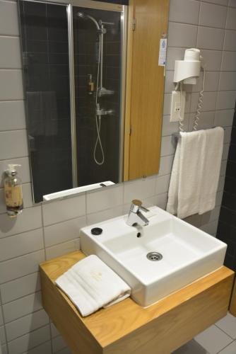 Paredes Hotel Apartamento - image 6