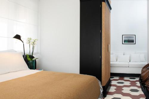 Magnolia Boutique Rooms - image 14