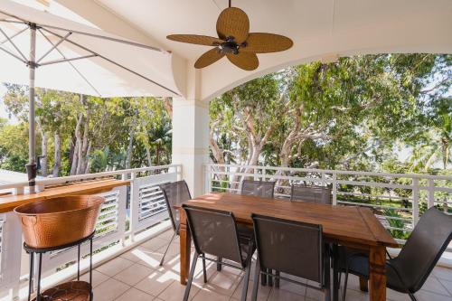 Instalaciones, Villa Beach Palm Cove in Playa Clifton