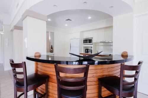 Cocina, Villa Beach Palm Cove in Playa Clifton