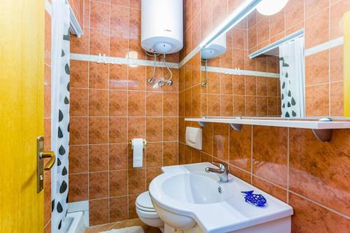 Apartments Medulin - Catalina - image 2