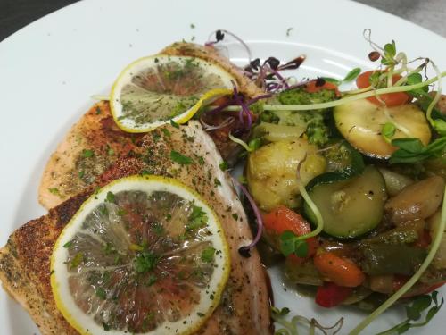 NOPARA gyógySERtár APARTMAN, sörfőzde, bisztró - Petőfi utca 29