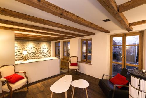 Wonderlandscape Guest House - image 8