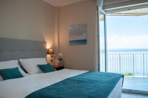 Standard Double or Twin Room with Balcony and Sea View