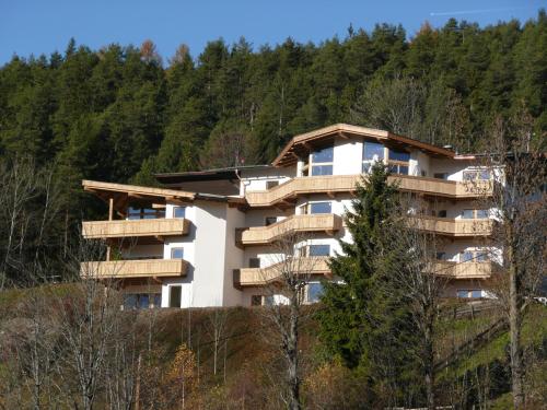  Residenz Berghof Mösern, Pension in Seefeld in Tirol