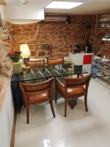 No 1 House By Valence - image 14