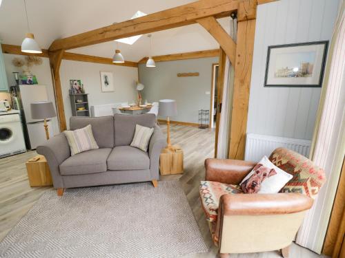 Goose Lodge - image 7