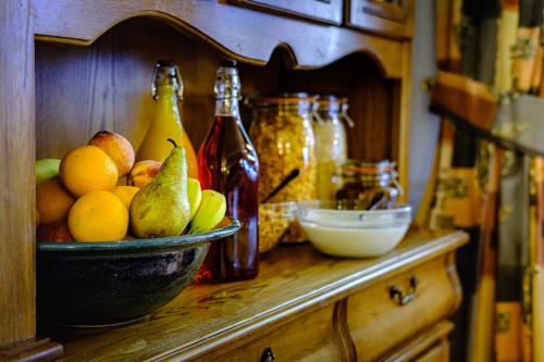 Fallon's Bed & Breakfast - image 10