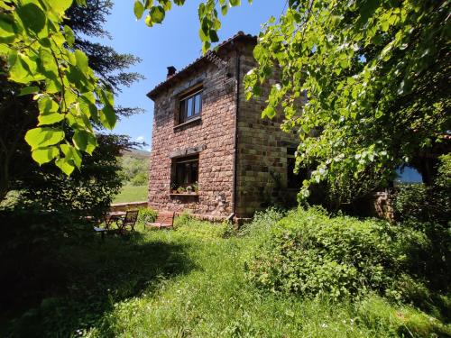  Jardín Mandala - Casa Rural "Valle de Brezos"- Montaña Palentina in Valberzoso