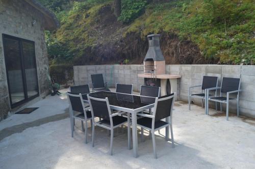 Gite en Ardeche en face de la riviere in Usclades-et-Rieutord