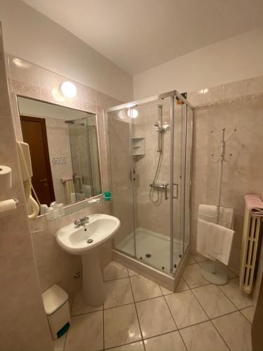 1 double bed