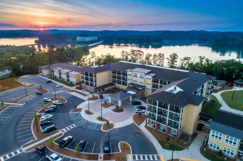 Lakeside Lodge Clemson