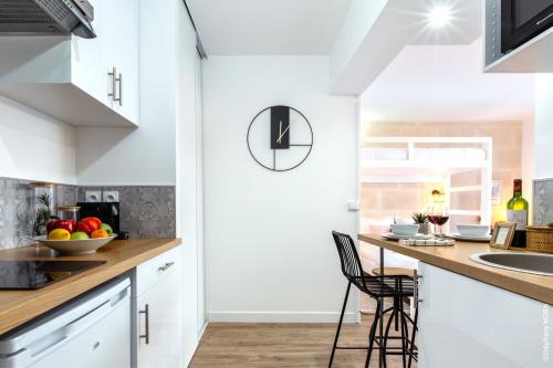 Life&Travel - Studio Cosy - Parking - Terrasse, Bordeaux (Foto 4)