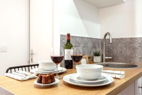 Life&Travel - Studio Cosy - Parking - Terrasse, Bordeaux (Foto 9)