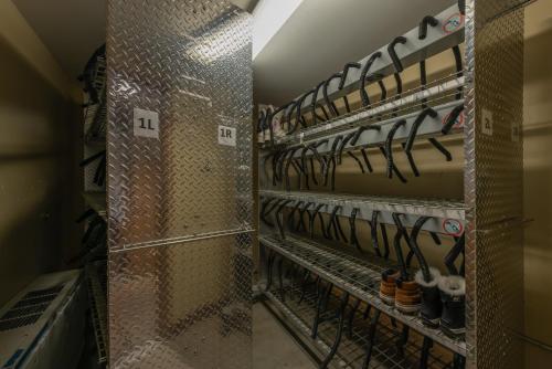 Sundial Lodge Superior 2 Bedroom by Canyons Village Rentals - image 10