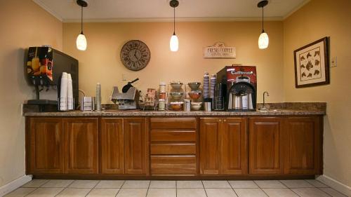 Best Western Shelbyville Lodge in Shelbyville, USA