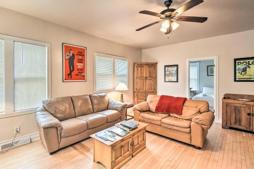 Walkable Lake Elkhart Apt Dine, Shop, Swim! in Elkhart Lake, USA