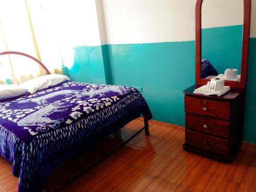 Nápoles Emperador II (Napoles Emperador II) in Ambato