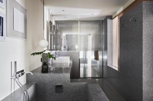 257383971 Kimpton Da An Taipei- an IHG Hotel
